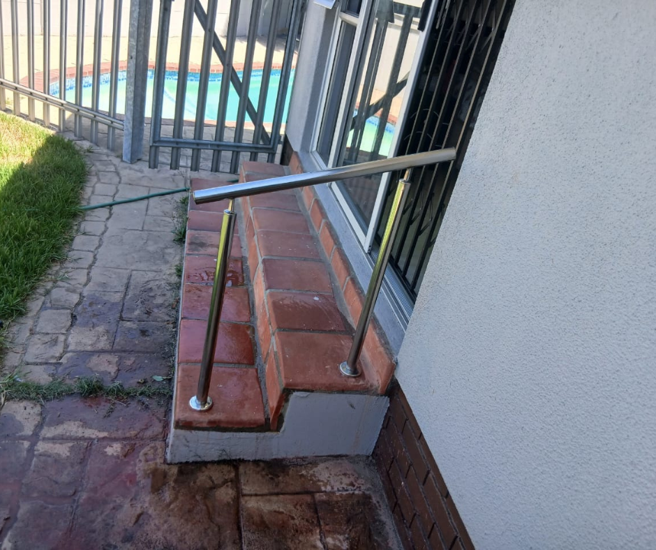 Staircase Handrail Stainless Steel Stainless steel staircase handrails